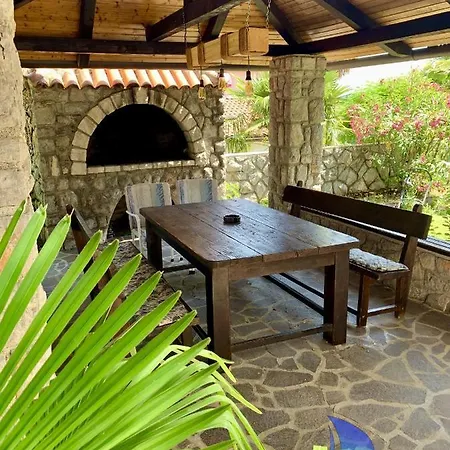 Apartment Vela *
